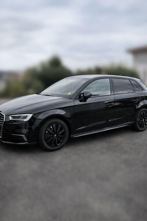 Gebraucht Audi A3 204 PS (150 kW) 2020 Schwarz Limousine
