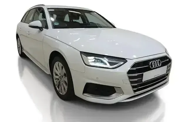 Gebraucht Audi A4 Advanced 243 PS (178 kW) 2023 Weiß Kombi