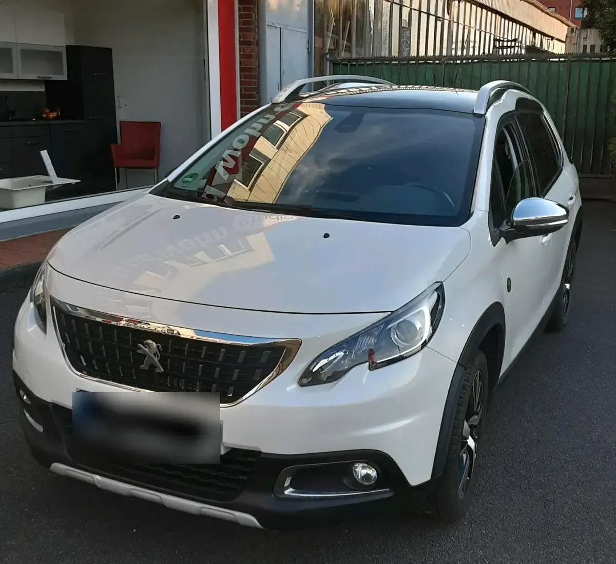 Gebraucht Peugeot 2008 Crossway 110 PS (80 kW) 2018 Weiß SUV