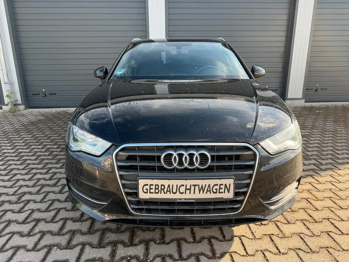 Gebraucht Audi A3 105 PS (77 kW) 2014 Schwarz Limousine