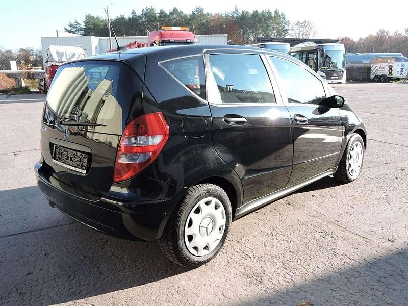 Gebraucht Mercedes A150 95 PS (69 kW) 2008 Schwarz Kleinwagen