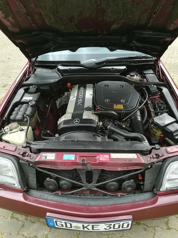 Gebraucht Mercedes SL300 231 PS (169 kW) 1990 Rot Cabrio