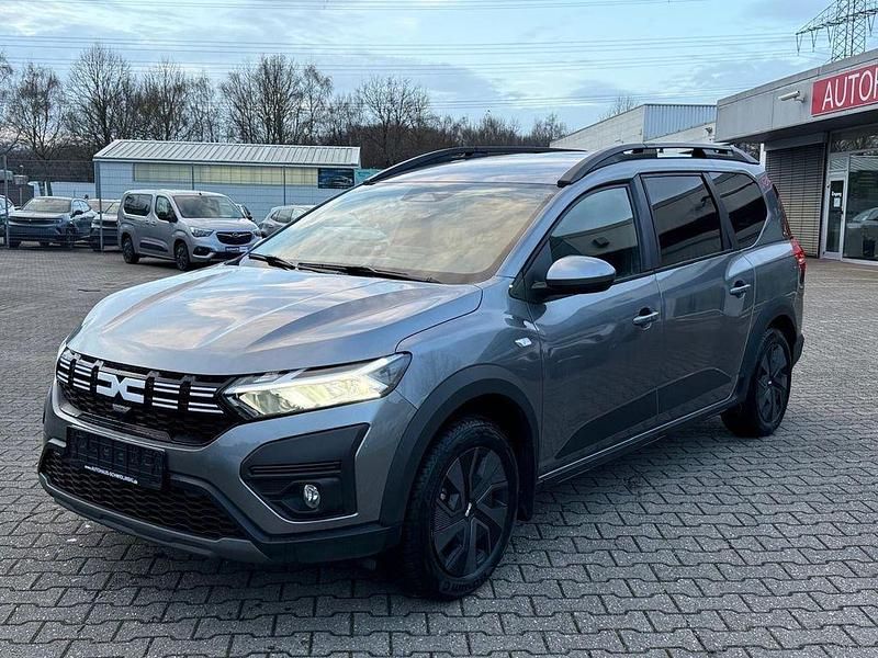 Gebraucht Dacia Jogger 140 PS (102 kW) 2024 Grau Van / Kleinbus