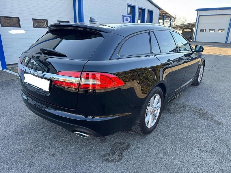 Gebraucht Jaguar XF 200 PS (147 kW) 2015 Schwarz Kombi