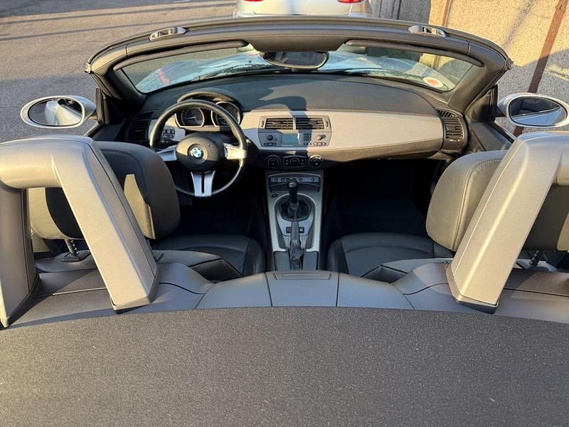 Gebraucht BMW Z4 Sport Line 192 PS (141 kW) 2004 Silber Cabrio