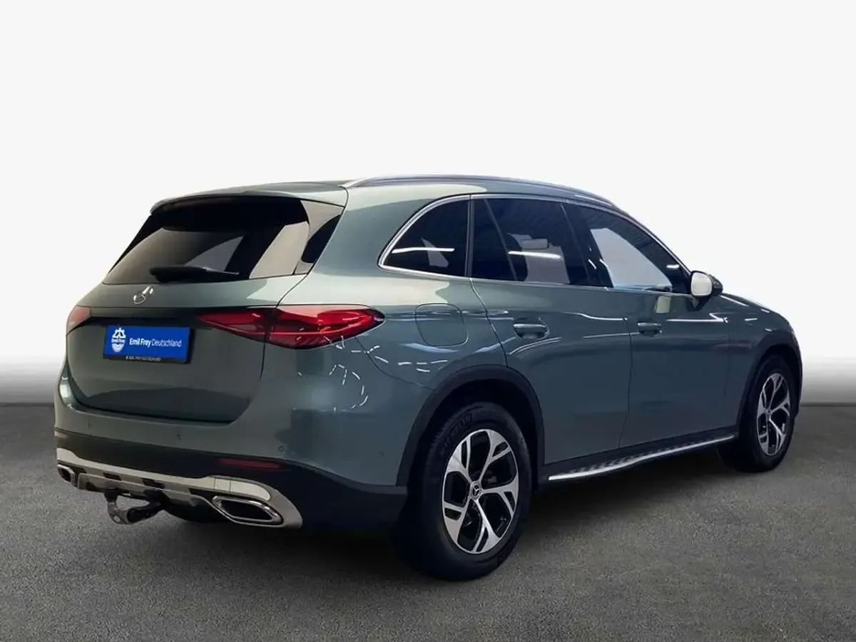 Gebraucht Mercedes GLC200 Avantgarde 204 PS (150 kW) 2025 Silber SUV