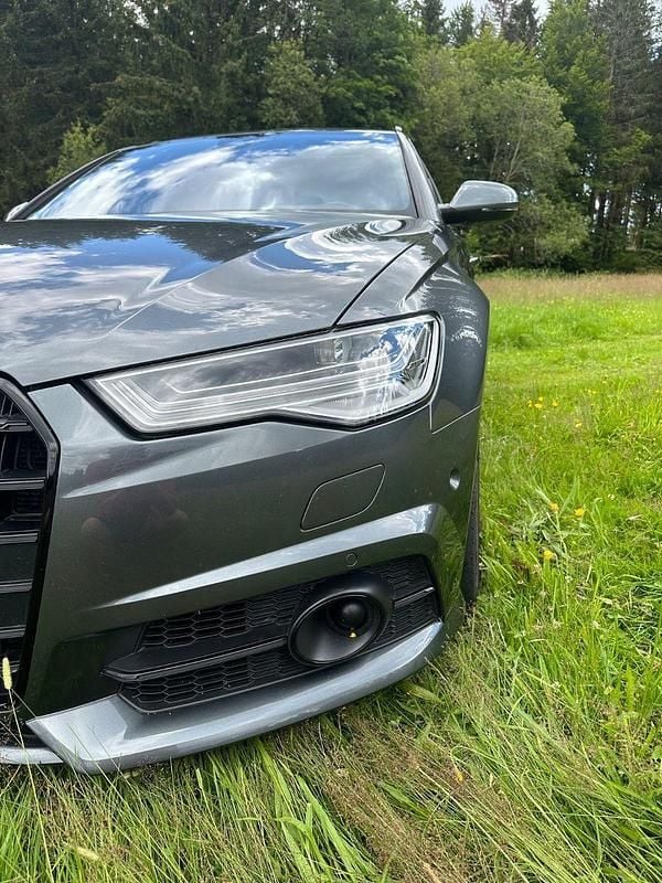 Gebraucht Audi S6 Ambiente 450 PS (330 kW) 2017 Grau Kombi