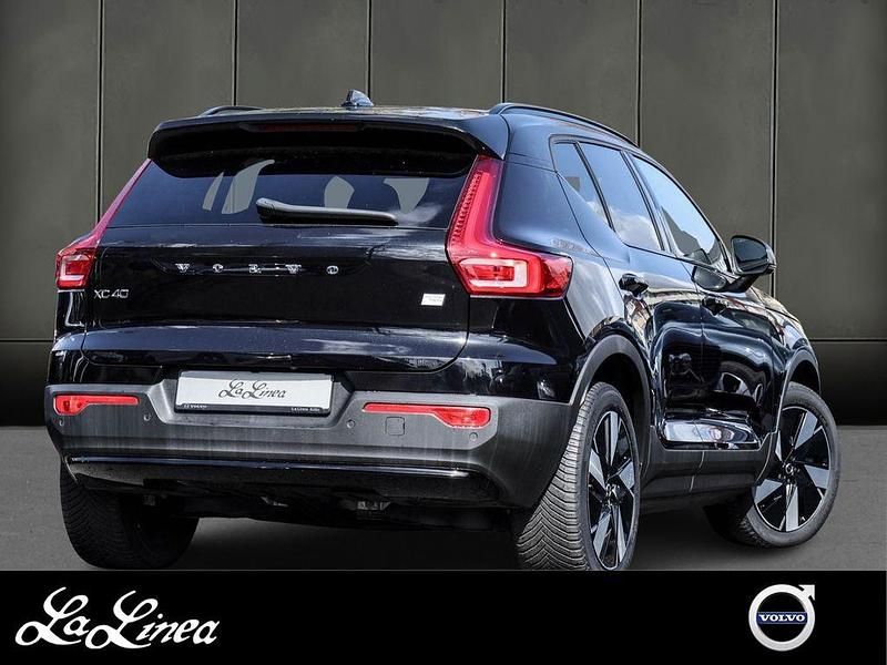 Gebraucht Volvo XC40 Plus 300 kW (408 PS) 2023 Schwarz SUV
