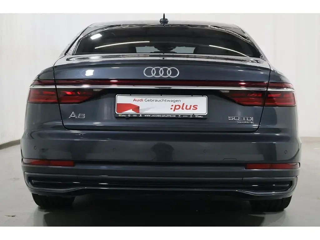 Gebraucht Audi A8 Ambiente 286 PS (210 kW) 2024 Grau Limousine