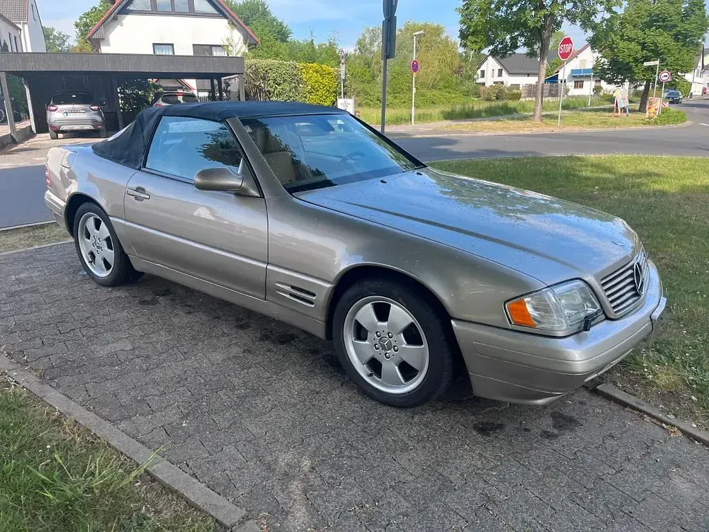 Gebraucht Mercedes SL500 306 PS (225 kW) 1998 Beige Cabrio