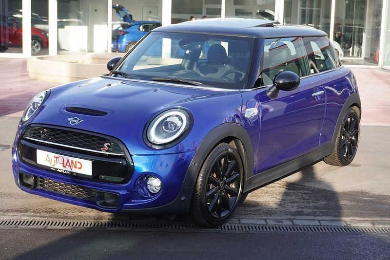 Gebraucht Mini Cooper S 192 PS (141 kW) 2019 Blau Kleinwagen