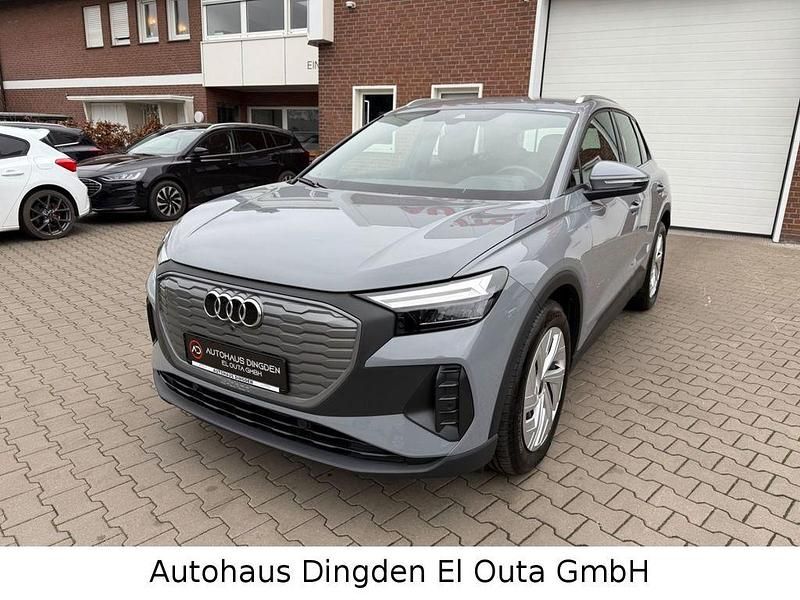 Gebraucht Audi Q4 e-tron Basis 125 kW (170 PS) 2022 Grau SUV