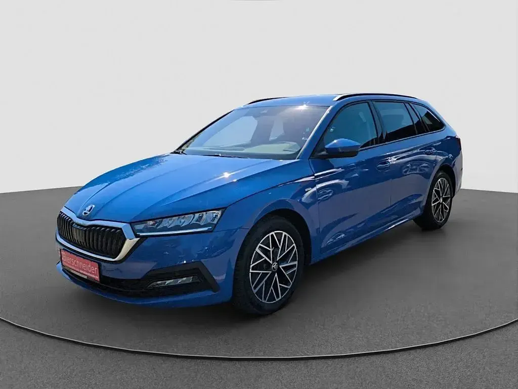 Usata Skoda Octavia Clever 150 CV (110 kW) 2022 Blu Station wagon
