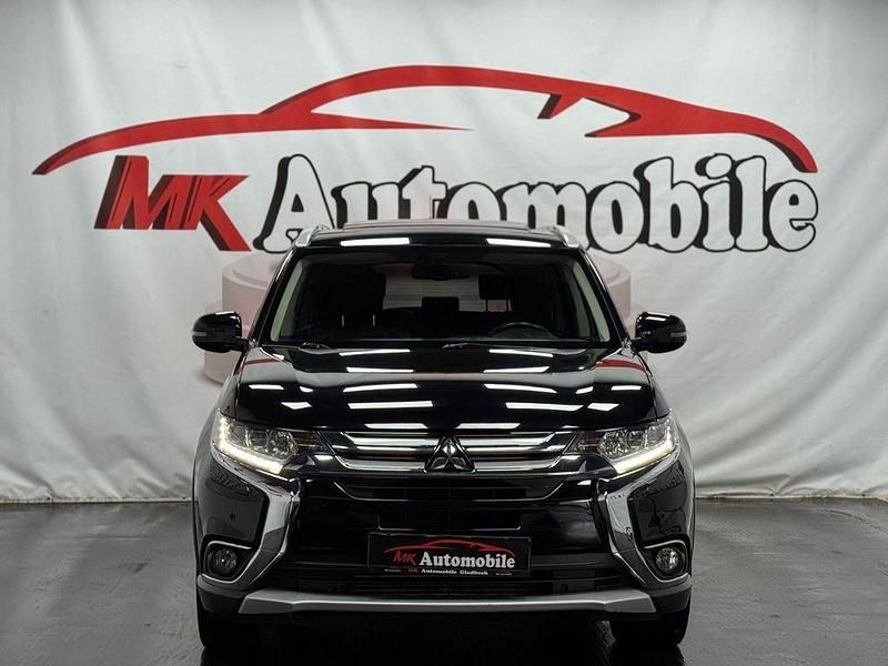 Gebraucht Mitsubishi Outlander Top 150 PS (110 kW) 2016 Schwarz SUV