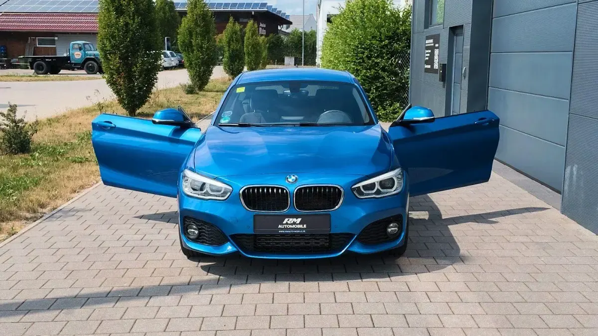 Gebraucht BMW 118 M Sport 136 PS (100 kW) 2016 Blau Kleinwagen