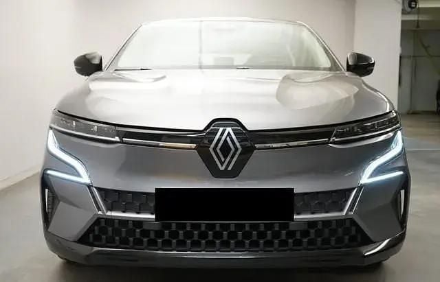 Używany Renault Megane E-Tech Equilibre 96 kW (131 KM) 2023 Szary Kombi