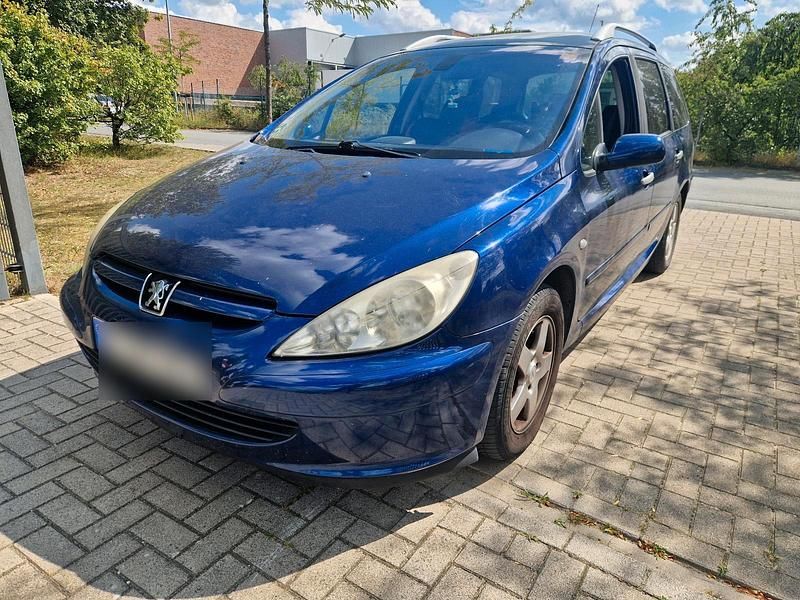 Blau Gebraucht 2002 Peugeot 307 Kombi | 1.800 € - Bild 1/4