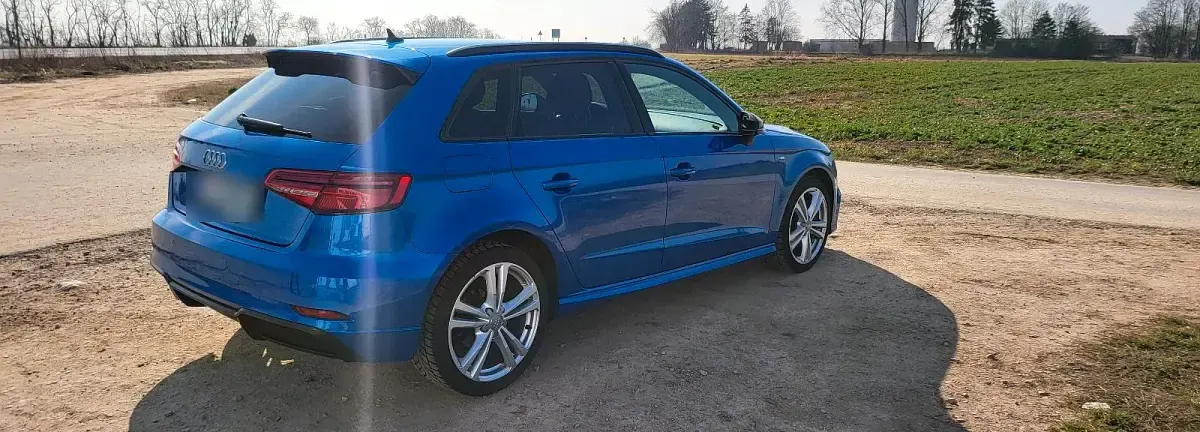 Gebraucht Audi A3 Ambiente 116 PS (85 kW) 2019 Blau Limousine