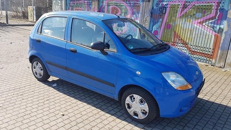 Second-hand Chevrolet Matiz 52 CP (38 kW) 2009 Albastru Hatchback