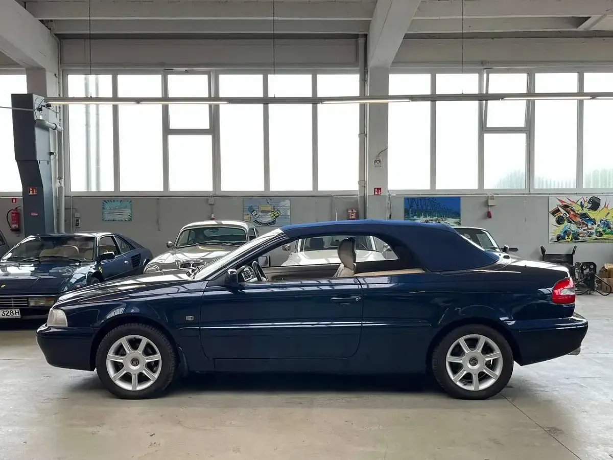 Gebraucht Volvo C70 163 PS (119 kW) 2001 Nautic blue Cabrio