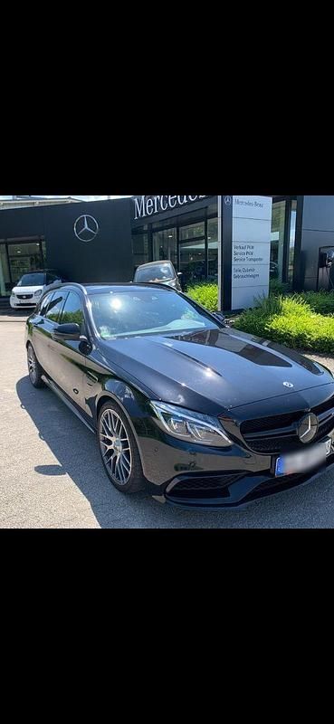 Schwarz Gebraucht 2016 Mercedes C63 AMG AMG Kombi | 39.800 € (Fairer Preis) - Bild 1/4