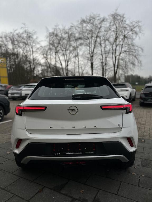Gebraucht Opel Mokka-e Elegance 100 kW (136 PS) 2022 Silber SUV