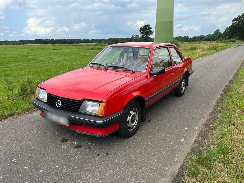 Rot Gebraucht 1982 Opel Ascona Limousine | 3.200 € - Bild 1/4