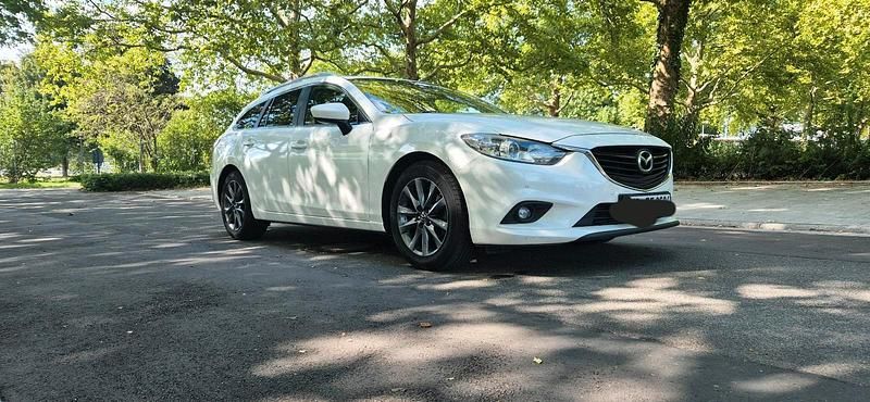 Weiß Gebraucht 2014 Mazda 6 Center-Line Kombi | 5.800 € (Fairer Preis) - Bild 1/4