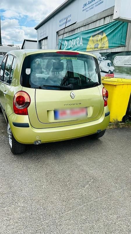 Gebraucht Renault Modus 88 PS (64 kW) 2006 Grün Van / Kleinbus