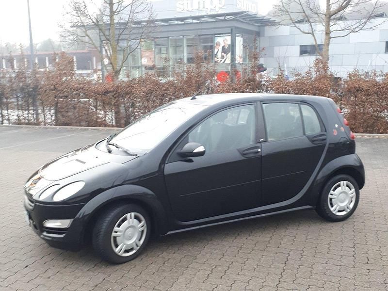 Schwarz Gebraucht 2004 Smart ForFour Kleinwagen | 1.689 € (Etwas zu teuer) - Bild 1/4