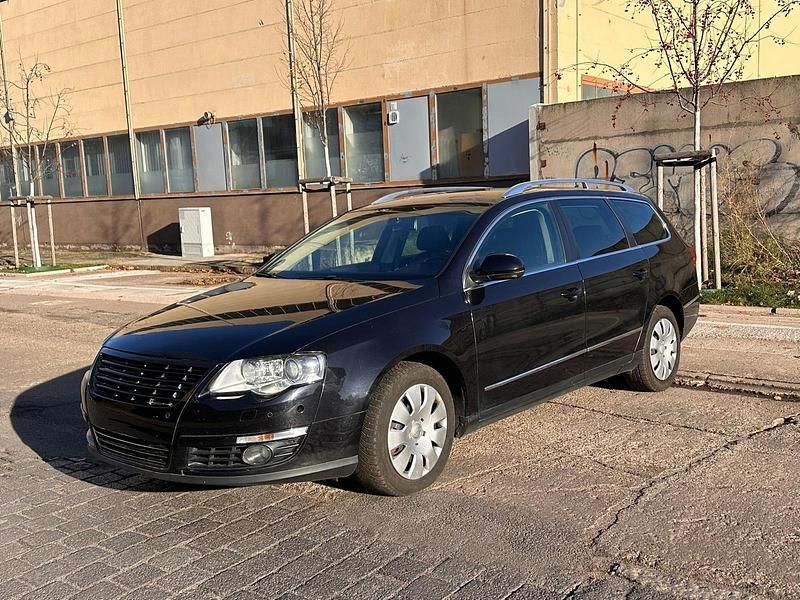 Schwarz Gebraucht 2007 VW Passat Kombi | 1.550 € (Superpreis) - Bild 1/4