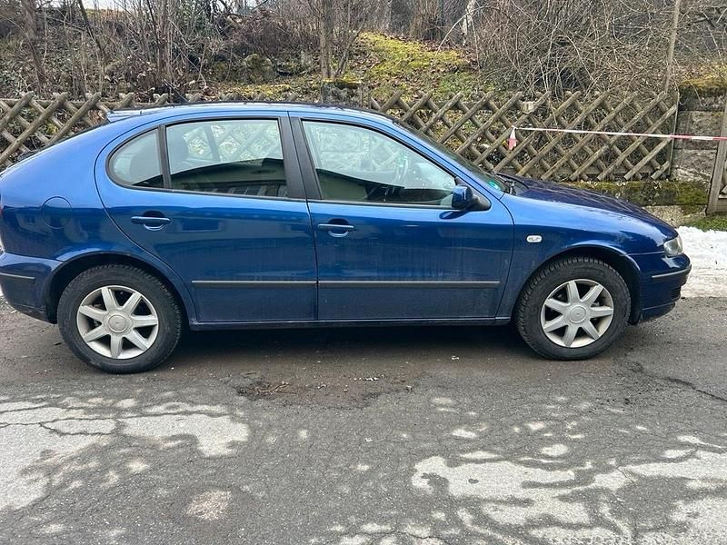 Gebraucht Seat Leon 105 PS (77 kW) 2003 Blau Kleinwagen
