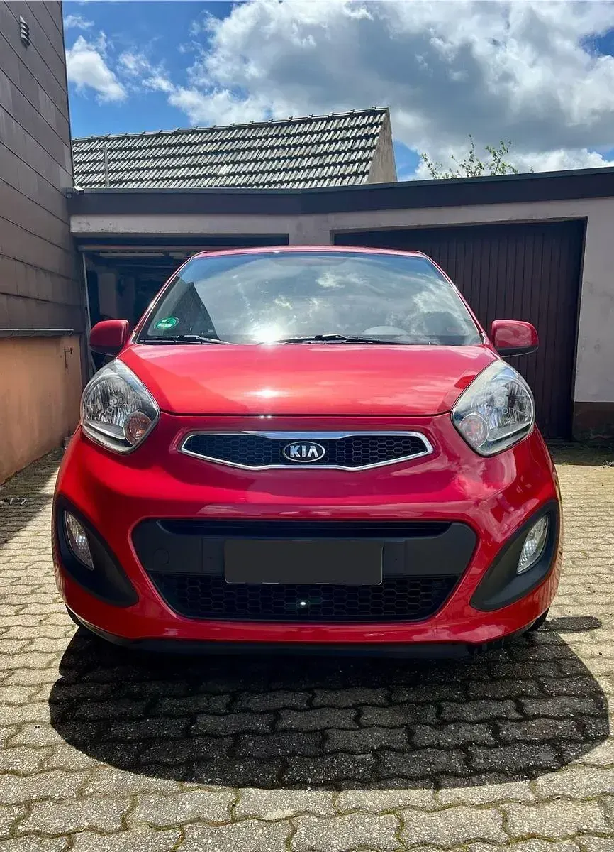 Gebraucht Kia Picanto Spirit 69 PS (50 kW) 2013 Rot Kleinwagen