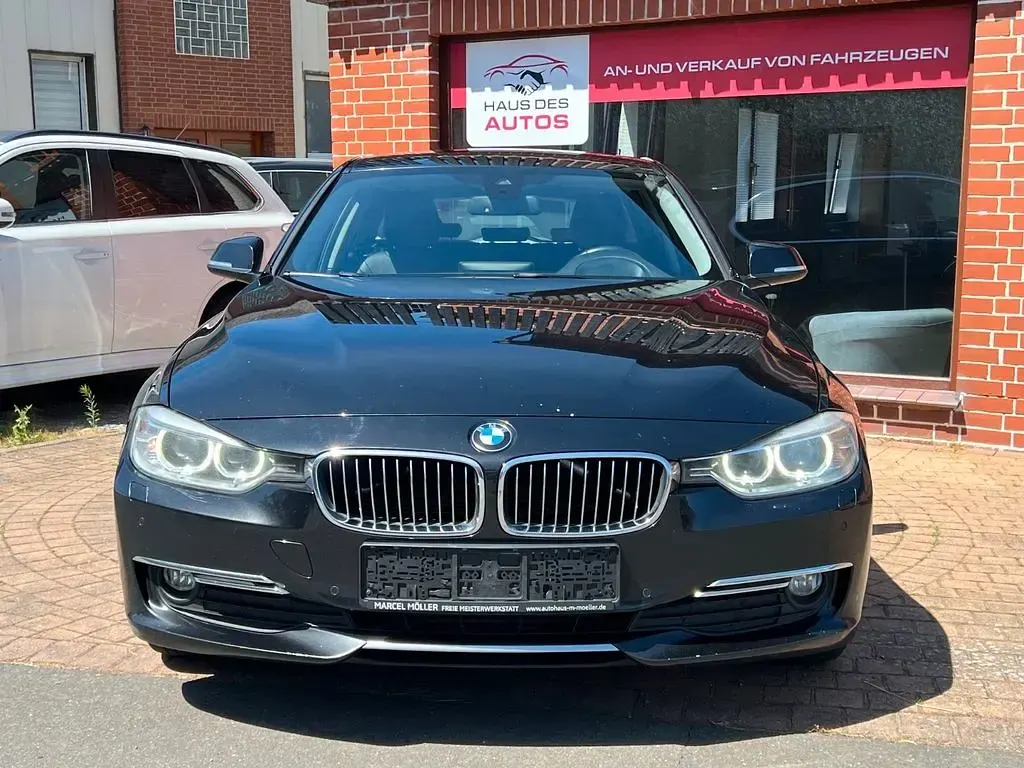 Gebraucht BMW 320 Comfort Edition 184 PS (135 kW) 2013 Schwarz Kombi