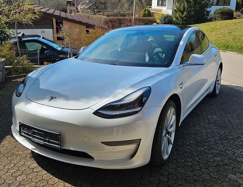 Gebraucht Tesla Model 3 366 kW (498 PS) 2020 Weiß Limousine
