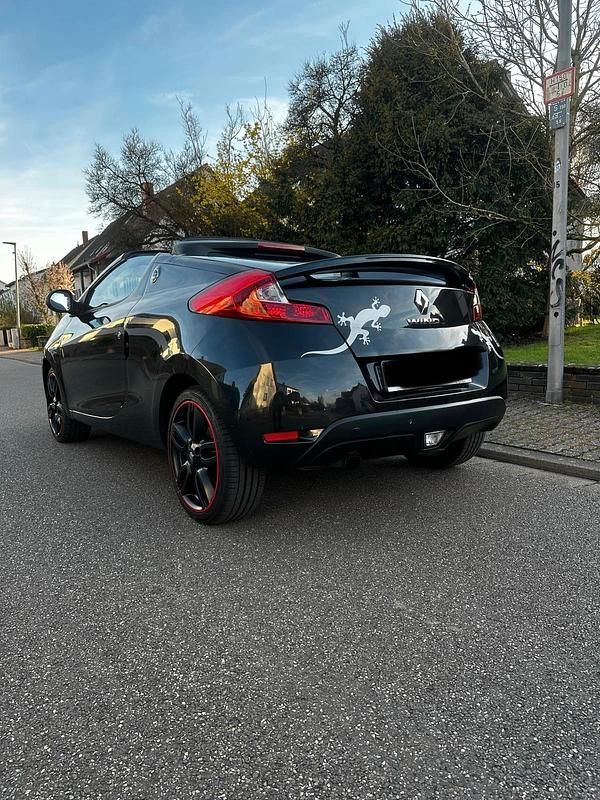 Gebraucht Renault Wind 102 PS (75 kW) 2011 Schwarz Cabrio