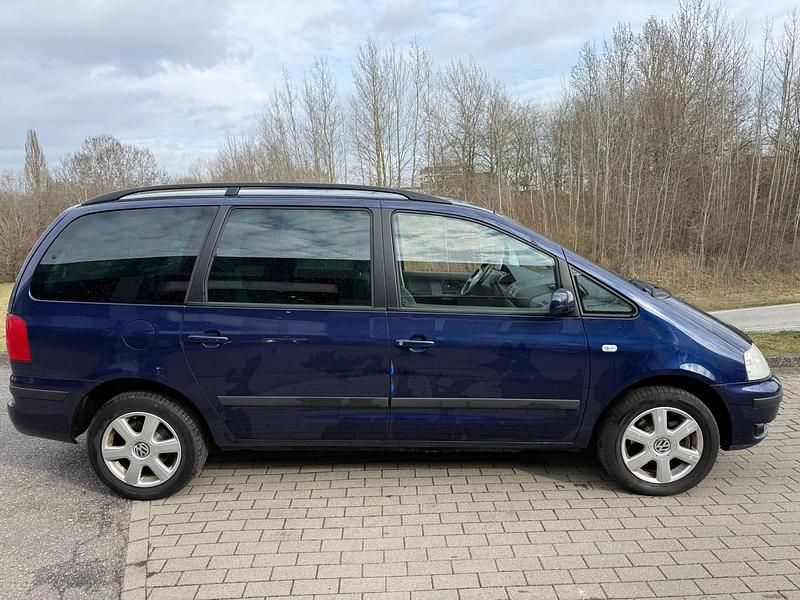 Gebraucht VW Sharan 115 PS (84 kW) 2002 Blau Van / Kleinbus