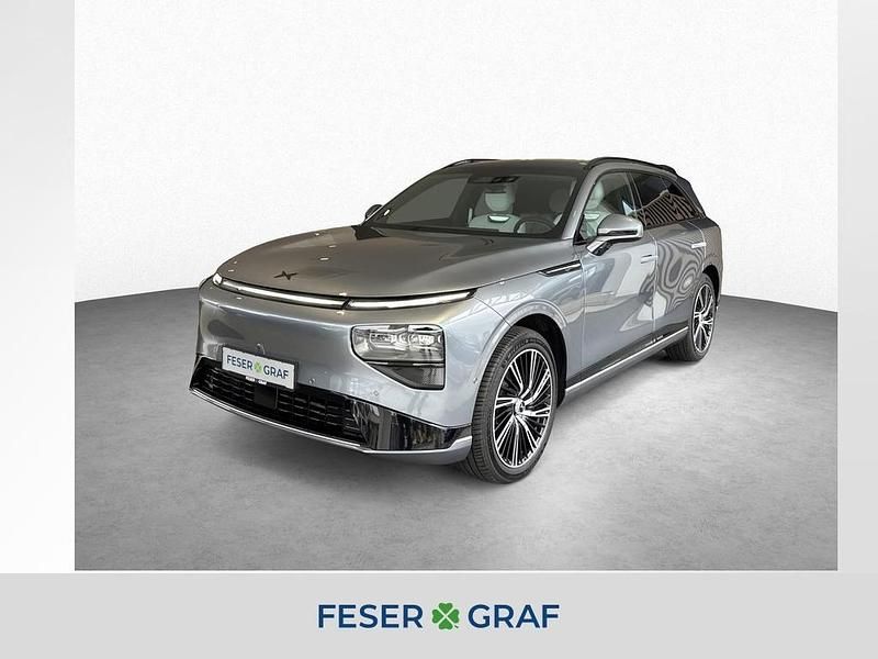 Neu XPENG G9 422 kW (575 PS) 2026 Grau SUV