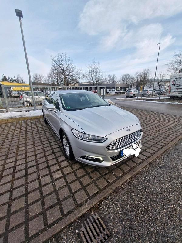 Gebraucht 2017 Ford Mondeo Limousine | 9.500 € (Superpreis) - Bild 1/4