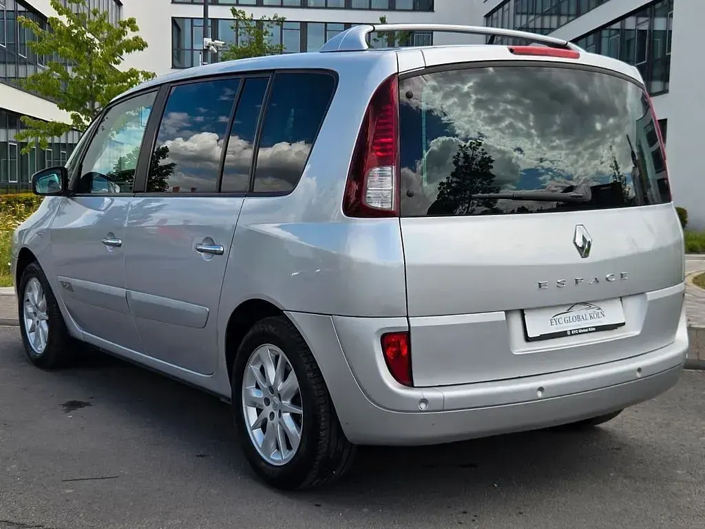 Gebraucht Renault Espace Dynamique 170 PS (125 kW) 2010 Silber Van / Kleinbus