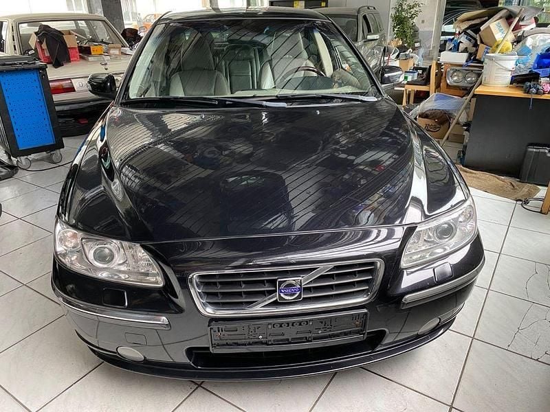 Gebraucht Volvo S60 Summum 185 PS (136 kW) 2007 Schwarz Limousine