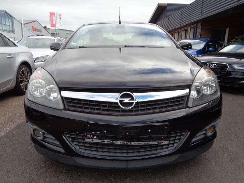 Gebraucht Opel Astra Cabriolet Edition 116 PS (85 kW) 2007 Schwarz Cabrio