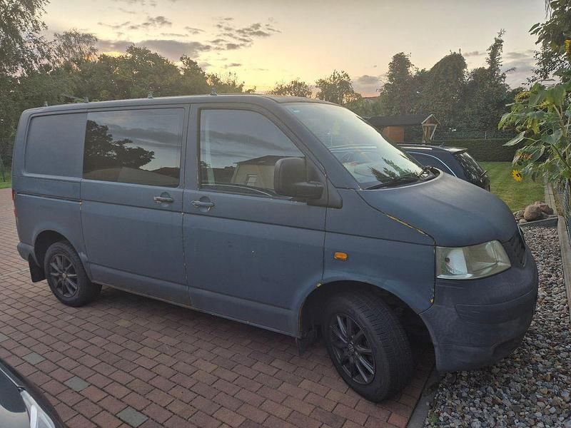 Gebraucht VW Transporter 85 PS (62 kW) 2007 Grau Van