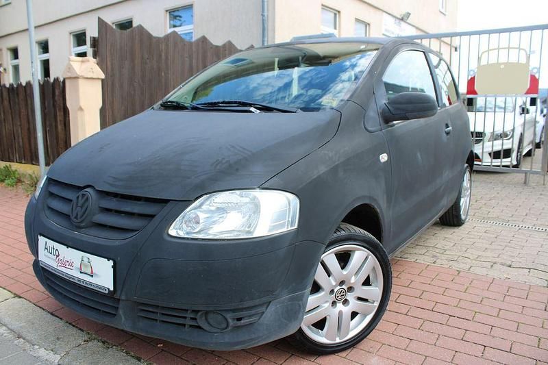 Schwarz Gebraucht 2007 VW Fox Basis Kleinwagen | 2.999 € (Teuer) - Bild 1/4