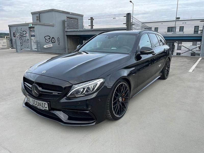 Schwarz Gebraucht 2018 Mercedes C63S AMG AMG Limousine | 47.890 € - Bild 1/4