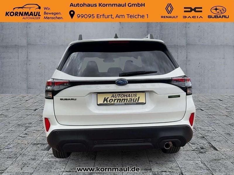 Gebraucht Subaru Forester 136 PS (100 kW) 2025 Crystal white pearl (weiß) SUV
