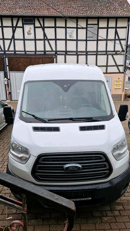Gebraucht Ford Transit 150 PS (110 kW) 2019 Weiß Van / Kleinbus