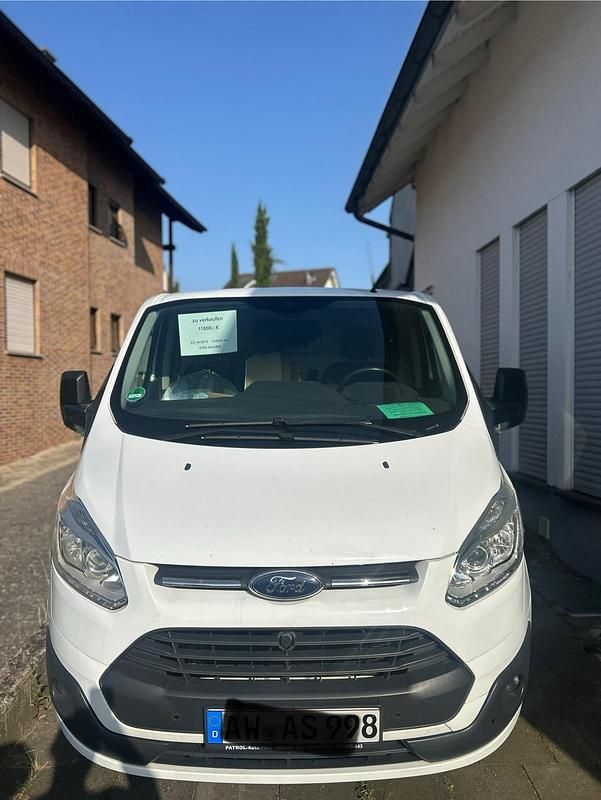 Weiß Gebraucht 2015 Ford Transit Custom Van / Kleinbus | 11.800 € (Superpreis) - Bild 1/4