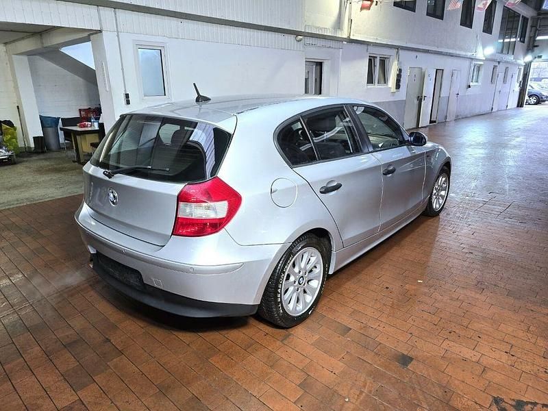 Gebraucht BMW 116 Efficient Dynamics 116 PS (85 kW) 2006 Silber Kleinwagen