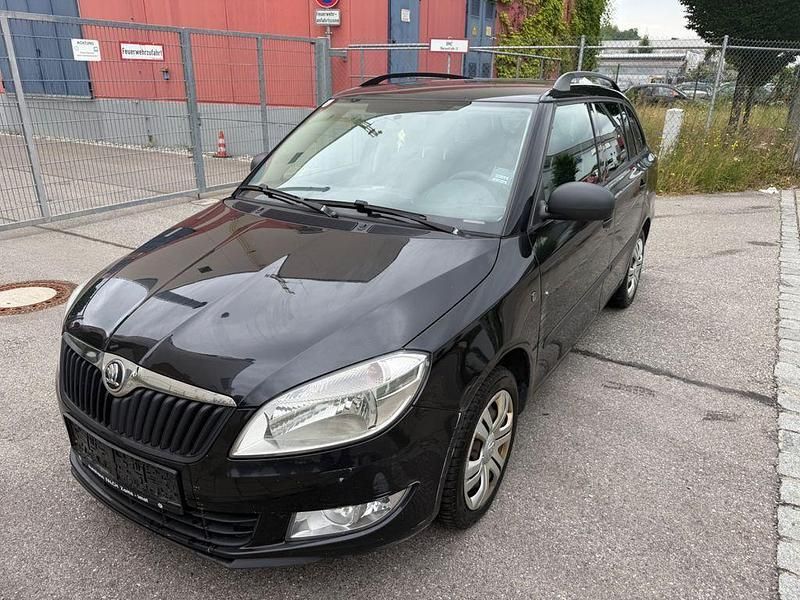 Gebraucht Skoda Fabia 75 PS (55 kW) 2014 Schwarz Kleinwagen
